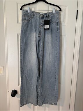 Thats So Fetch Marcus Low Rise Wide Leg Jeans size 6 new with tags